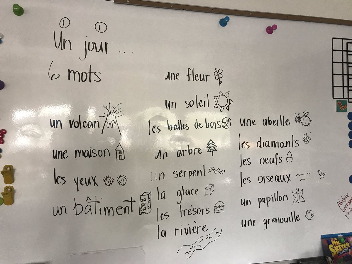 david_harel's tweet image. Grateful to be able to play and learn with @bourne_carrie at La Tanière @gilmoregriffins Thinking about how playing with stories and fresh materials can meaningfully develop Ss French vocabulary. @sd38learn @bridgebulldogs