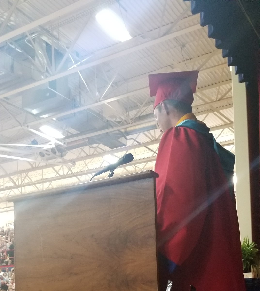LCHSPatriotWay's tweet photo. Words from Carter Story, LCHS Class of 2019 Valedictorian and Sr Class President: "Keep striving even when you don't want to...especially when you don't want to." #BestYearYetLCHS https://t.co/3HTrw3GT8a