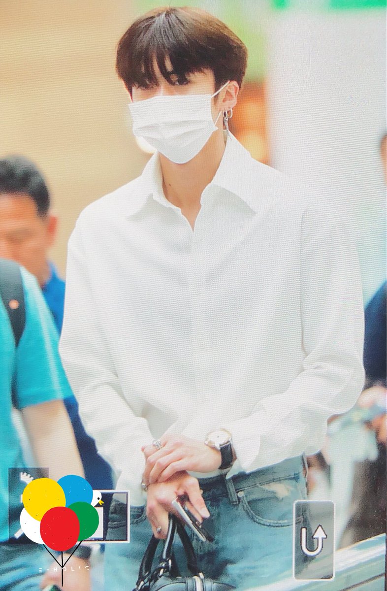 Eternal_holic_'s tweet photo. 190525
#옌안 #YANAN #闫桉 #PENTAGON  #펜타곤 https://t.co/6muRmCg9MU