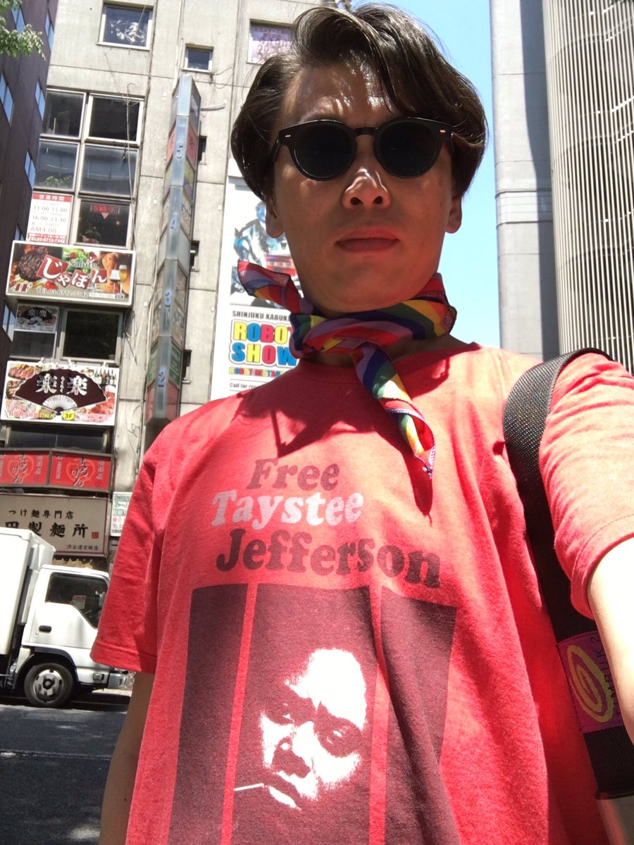 hisatomi's tweet photo. @OITNB #OrangeForever from #Shibuya and #FreeTasty #FreeTastyJefferson ! https://t.co/uf27jmbcQy