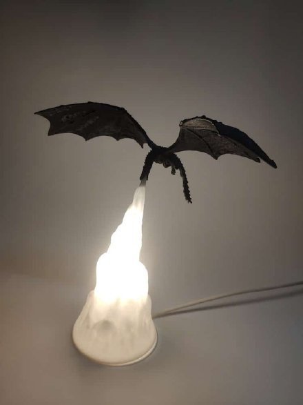 1WeNext's tweet photo. Thanks to Adam at 3Demon, #GameofThrones' fans, myself included, can bring the fantasy atmosphere to home with the #3Dprinted fire-breathing dragon lamp. 🐉🐉
#3dプリント #3dmodeling #AdditiveManufacturing https://t.co/KYocaD92Ge