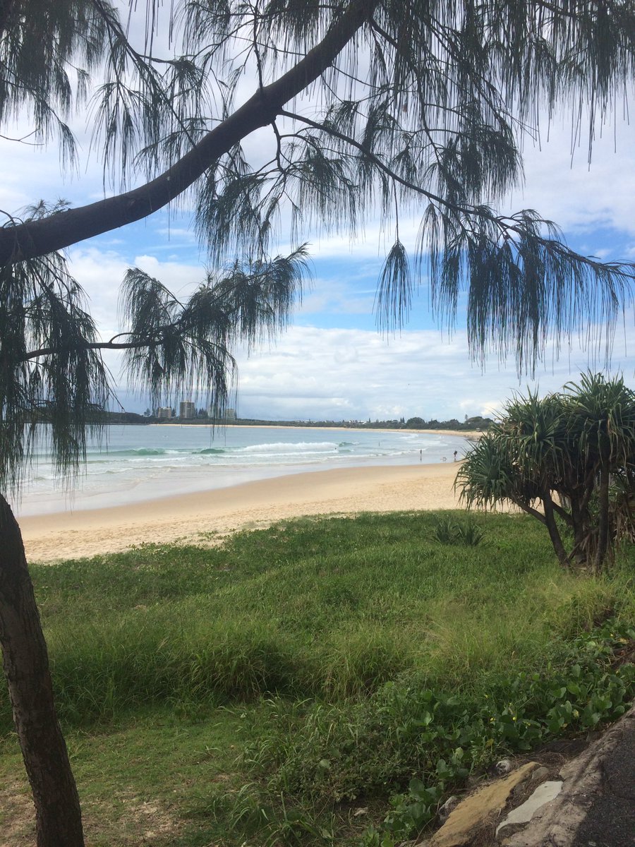 NicNic711's tweet photo. Mooloolaba pancakes, then beach #AustraliaItsBeenABlast #FlyingTonight #BackToUK #LeaveSaturdayArriveSunday https://t.co/63jr2ZhHEu