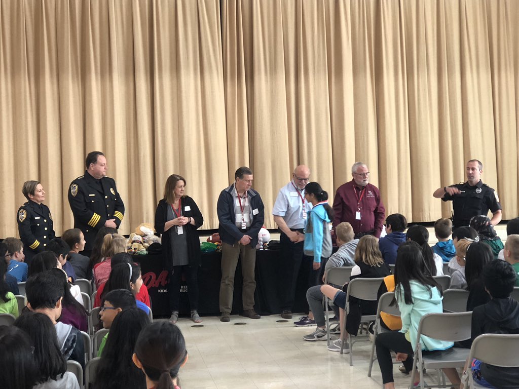 Today 6th grade students celebrated their DARE graduation! Thank you to the Hoffman Estates Police Department!  #WhiteleyWay #D15Learns