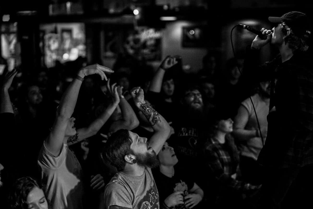 Feverwar's tweet image. Obsessed by the fuck you too's
So let's cut loose

#catchthefever 

Photos: @GingeryInjury