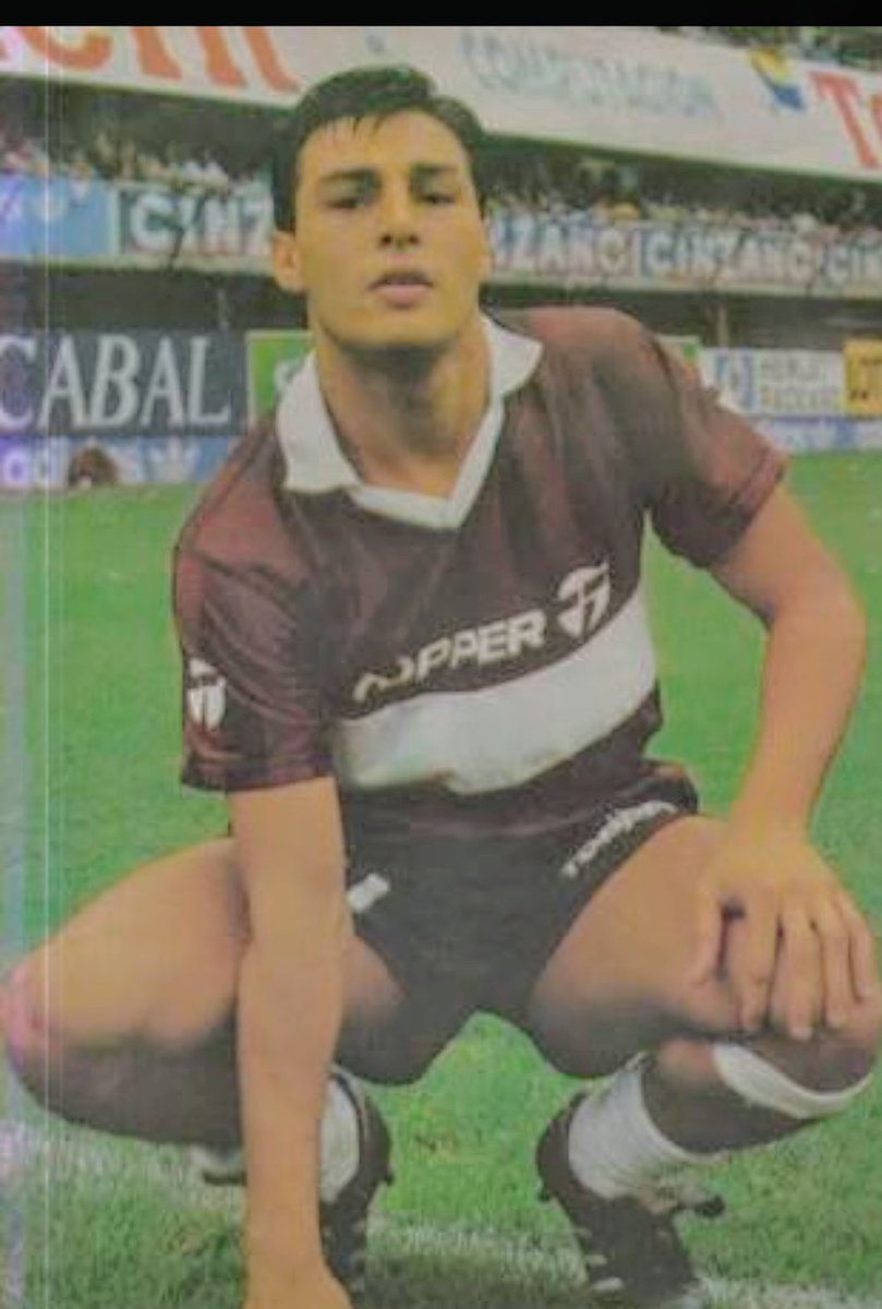 AlfaroMoreno's tweet photo. #Felices114Años @caplatense Por el regreso a primera división! https://t.co/HGnjdtvdh7