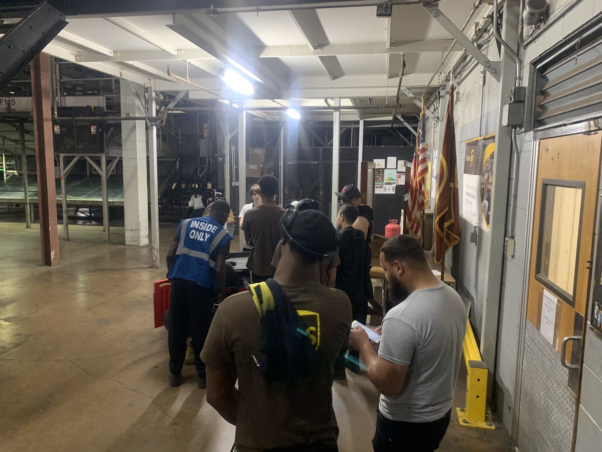 Lawnside Division Safety (@lawnjorepa) on Twitter photo <a href="/SamQuinnUPS/">Sam Quinn</a> <a href="/orepanight/">OREPA Twi & Mid Sort</a> <a href="/ChesapeakUPSers/">Chesapeake UPSers</a> <a href="/Josephimpaglia1/">Joseph impagliazzo</a> Oregon Ave Midnight lining up for their shot at the DOK Wheel!!! <a href="/SamQuinnUPS/">Sam Quinn</a> <a href="/orepanight/">OREPA Twi & Mid Sort</a> <a href="/ChesapeakUPSers/">Chesapeake UPSers</a> <a href="/Josephimpaglia1/">Joseph impagliazzo</a> Oregon Ave Midnight lining up for their shot at the DOK Wheel!!!