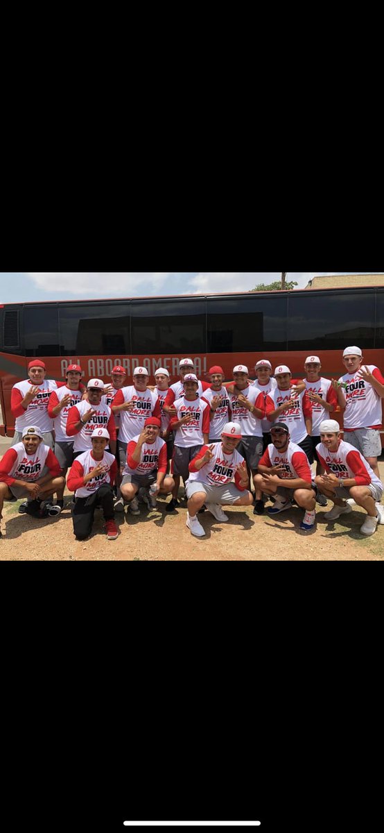 pilar3ramirez's tweet photo. THIS team was the best team I could ever be apart of... we did things no one ever thought we could do. Everyone doubted us from the beginning and despite that overcame out the doubts. To the seniors we will always be brothers. We’ll be back next year. #GoBigRed 🅱️⚾️🏆❤️ https://t.co/MKGQnarAAZ