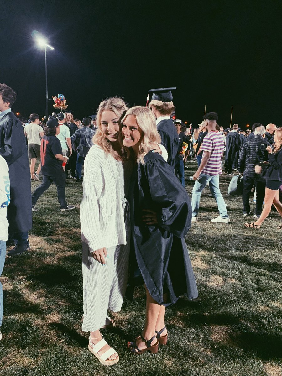 19madysen's tweet photo. can’t believe it’s over 🎓 https://t.co/gyoVf0F6q5
