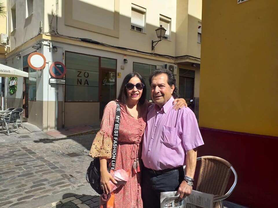 Jafelin1's tweet photo. With Juan Villar ! Very important flamenco cantaor for Cádiz. He is indeed an essential pillar of the “cantes de Cádiz”. https://t.co/7pgWRrsKSB