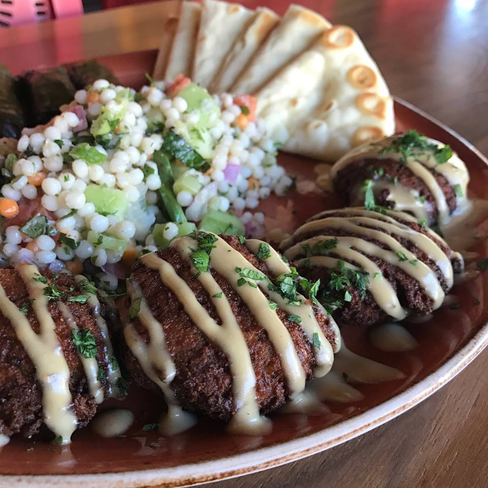 halalfoodsapp's tweet photo. 🍴🥤
😋LUNA GRILL - MIRA MESA
📍8430 Mira Mesa Boulevard, San Diego, CA
.
.
😍URBAN HALAL
🔥#Food You Love From Local Favorites
.
.
👉🏼Use App
📲https://t.co/i1B7jiTy7J
.
.
✅@LunaGrill 📸IG
💯 #urbanhalal #hellalhalal #halalfood #halalfoodie #foodie #halal #greek https://t.co/bjmPzISgAI