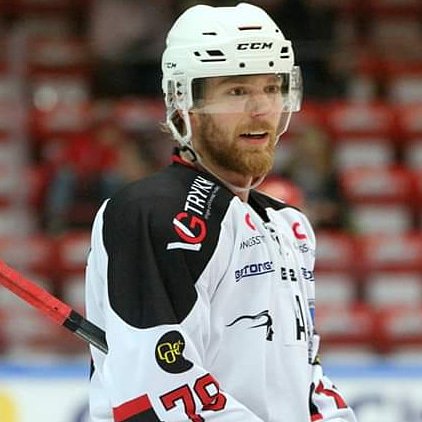 GrunerHockey's tweet photo. Sean-Michel Sunnqvist ønsker det samme som Victor Zetterberg og blir med Grüner til GET. Den storvokste backen bringer med seg solid erfaring fra sine kamper i SHL og Allsvenskan, samt 3 ses i GET for Kongsvinger. Vi ønsker velkommen til løkka!
Foto: Sofie Alexandra Kitterød https://t.co/rAO9alK40q