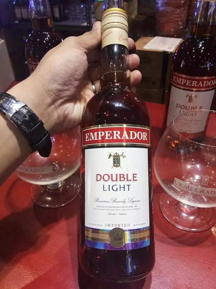 EmperadoraKasi's tweet photo. may isa nanamang demonyo ang magpapakilala https://t.co/ExgQjiE4sI