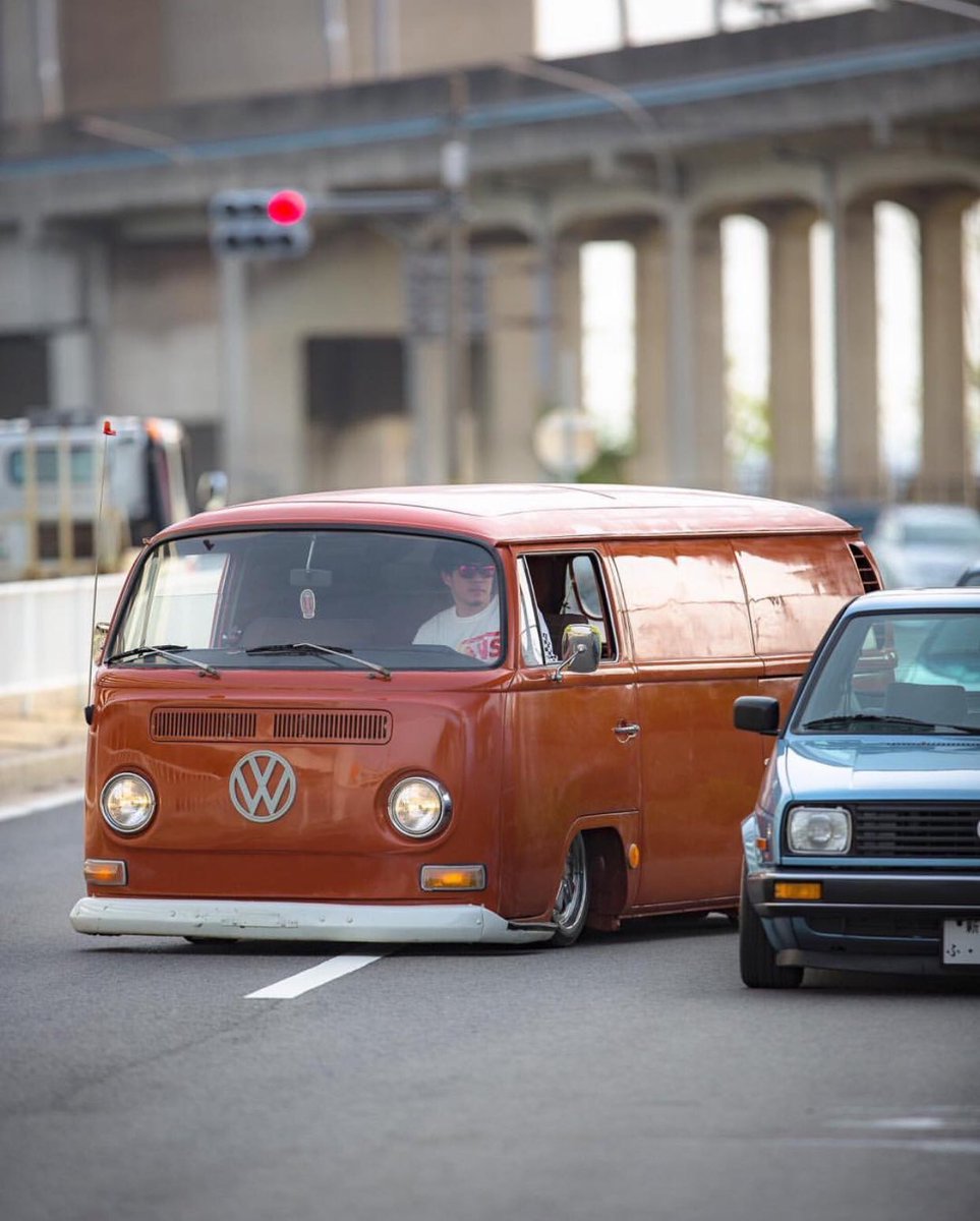 💨 💦 Best of both 

#Vw #Volkswagen #AirCooledVw #WaterCooledVW #vwt2 #Jetta #Mk2 #VwBaywindow #Stance #DubLife