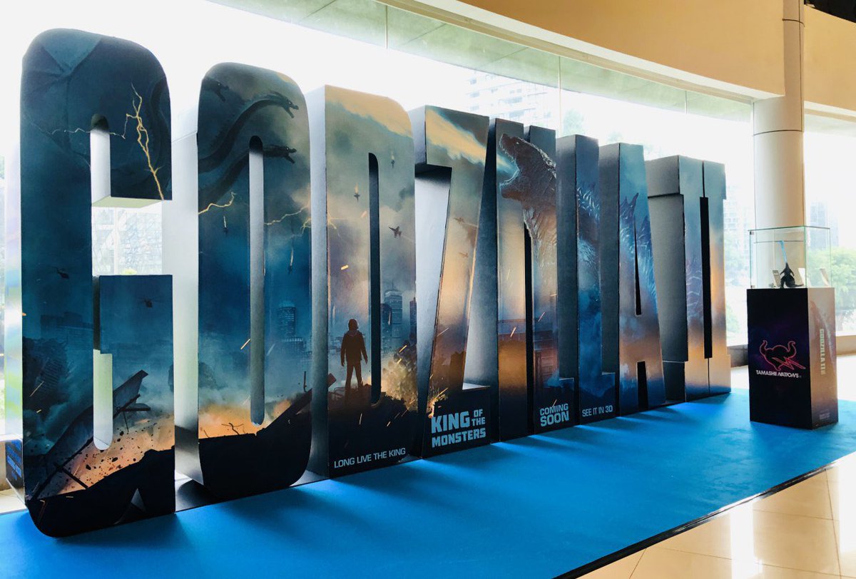 WarnerBrosSG tweet picture