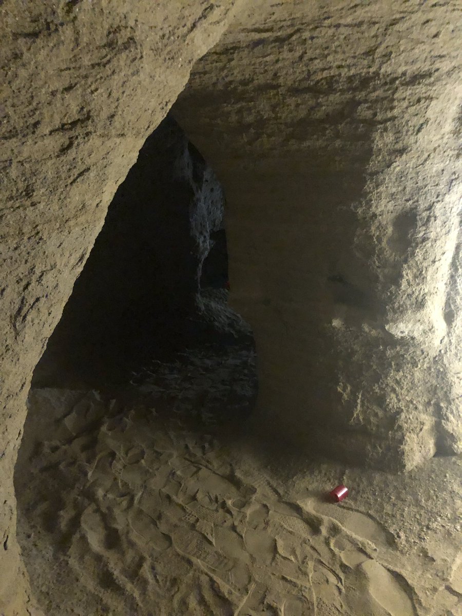 kunc_zidenice's tweet image. Pískovcový #labyrint v Černovicích. Chodby jsou dlouhé desítky metrů a velmi spletité. Za války sloužily jako úkryt pro obyvatele. 
#cernovice @Kafelanka #brno #podzemi