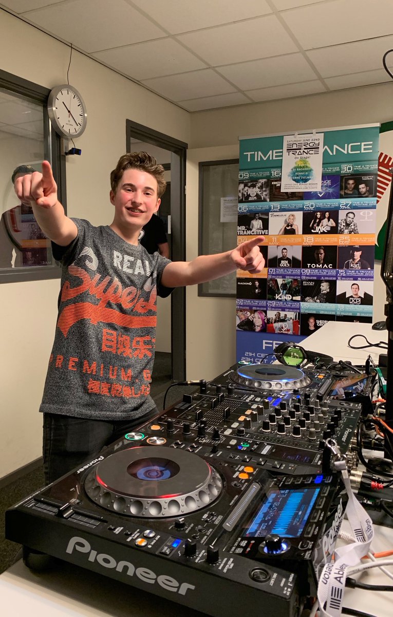djbastiq's tweet photo. 🔥 Tweet 400 🔥 Guest at #Time4Trance with host @HanBeukers !! Talking about @eotrance On Stage event and playing a live set in the radio studio of @RTV_L Lansingerland https://t.co/hAbV4eKIY1