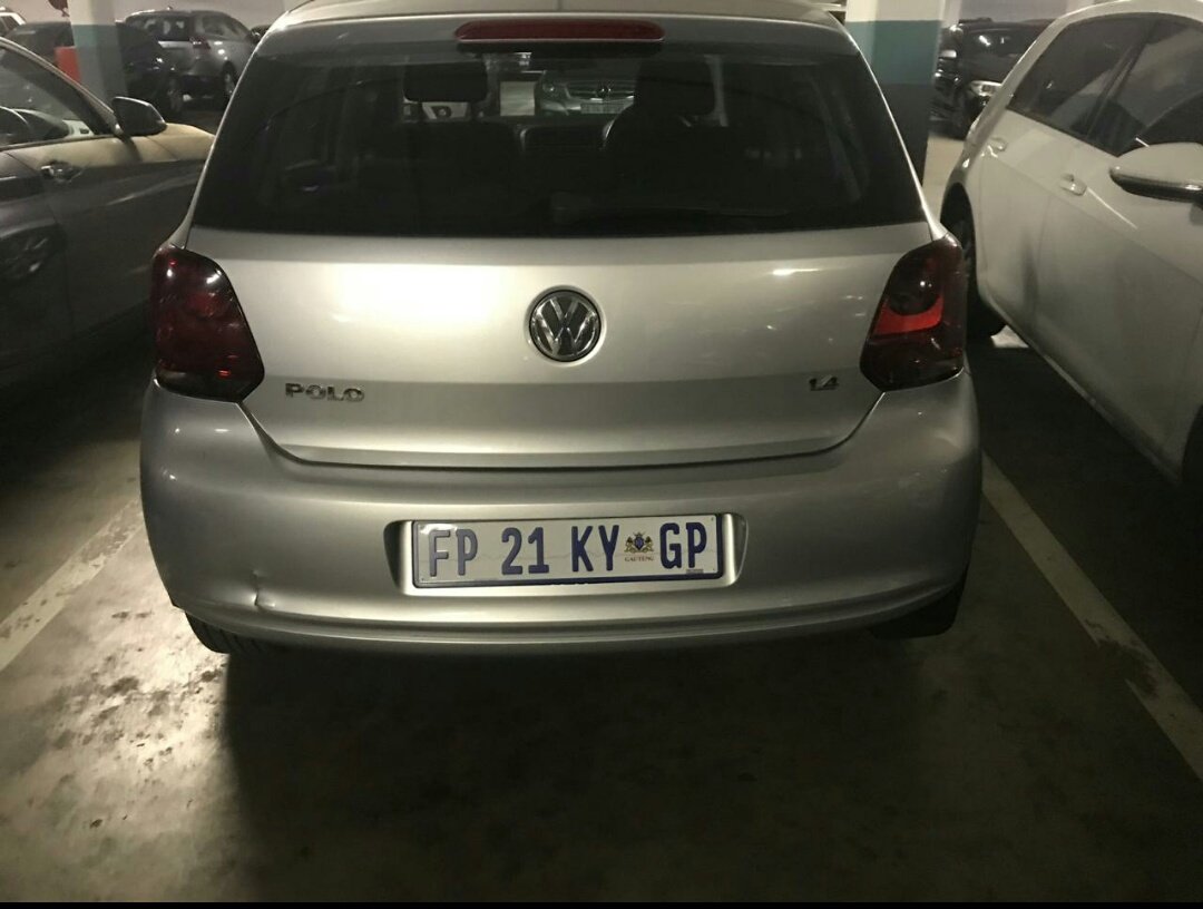 Zulu_Targaryen's tweet photo. My friends car was stolen in Bryanston, I don't know if retweets help in this situation, kodwa ke, cela nenze njalo zishe lezizinja that steal peoples property. https://t.co/IT5fTgHkNE