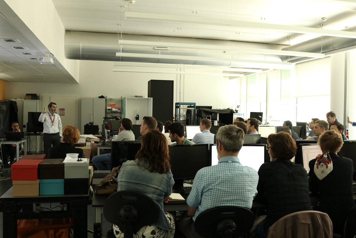npap69's tweet photo. #AI_CI
What an exciting AI event we had last weekend at @ChampalimaudF Hands-on workshop on how to construct a Radiomics signature using best practices in ML https://t.co/YJ61V7W9F6