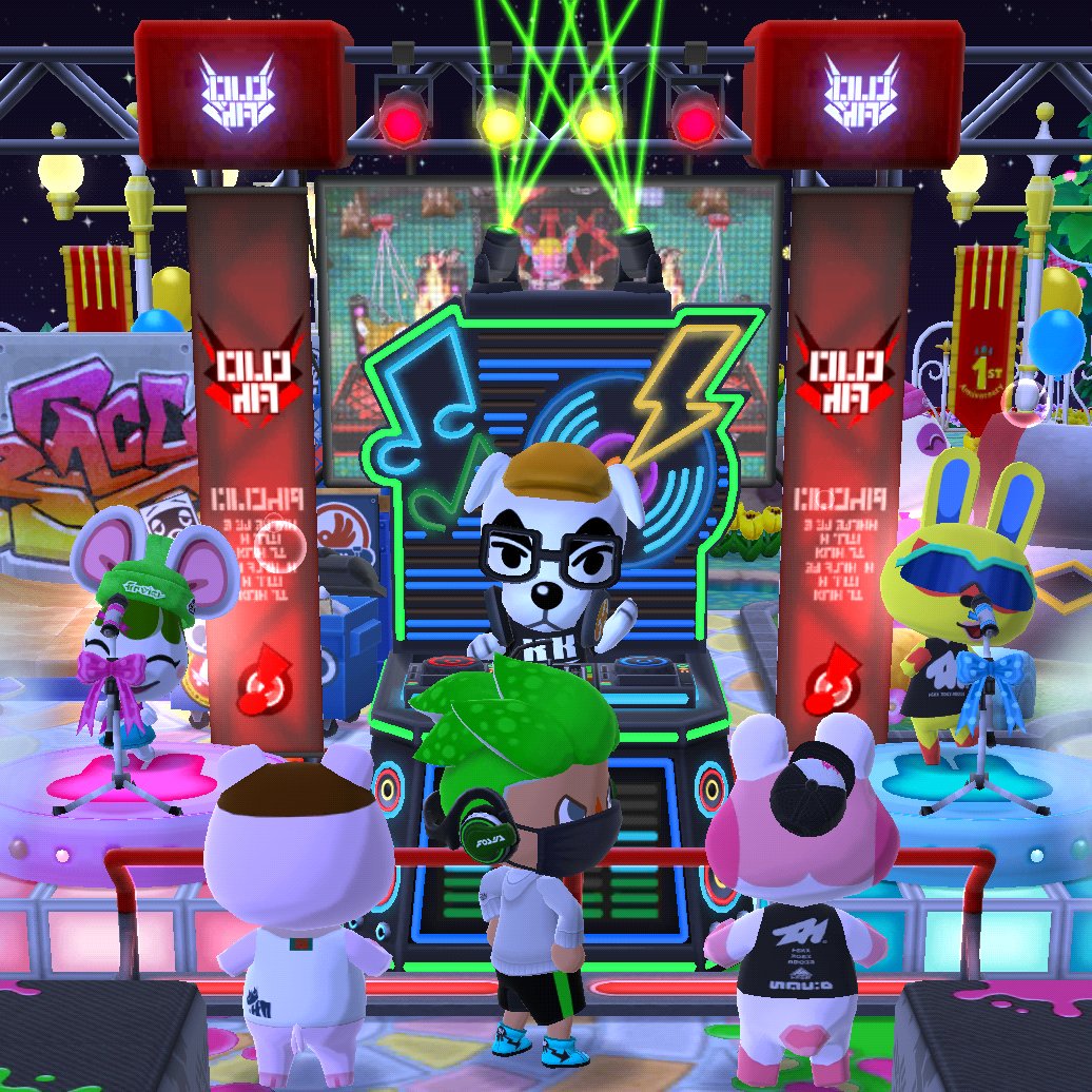 JunkyardLurker's tweet photo. What's this? An Animal Crossing Splatfest featuring special musical guest DJ K.K. and the Sliders! Be sure to get your Team Raccoon or Team Fox merch from the band's shop! #ACPCBand #AnimalCrossing #PocketCamp #Splatoon2 #Nintendo https://t.co/uEQuBt1pYt