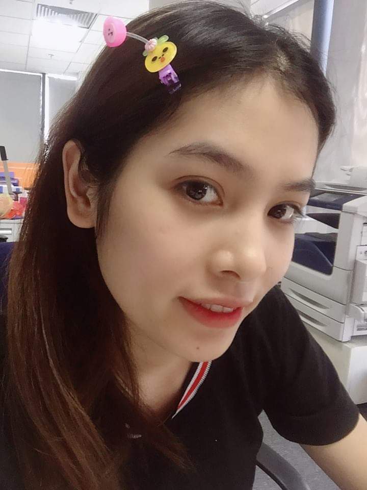 Mai Linh (@mailinh31534034) on Twitter photo Chúc mn chiều ct vv nha!
Ct phải làm.. rảnh quá chả biết làm gì..😘😘 Chúc mn chiều ct vv nha!
Ct phải làm.. rảnh quá chả biết làm gì..😘😘
