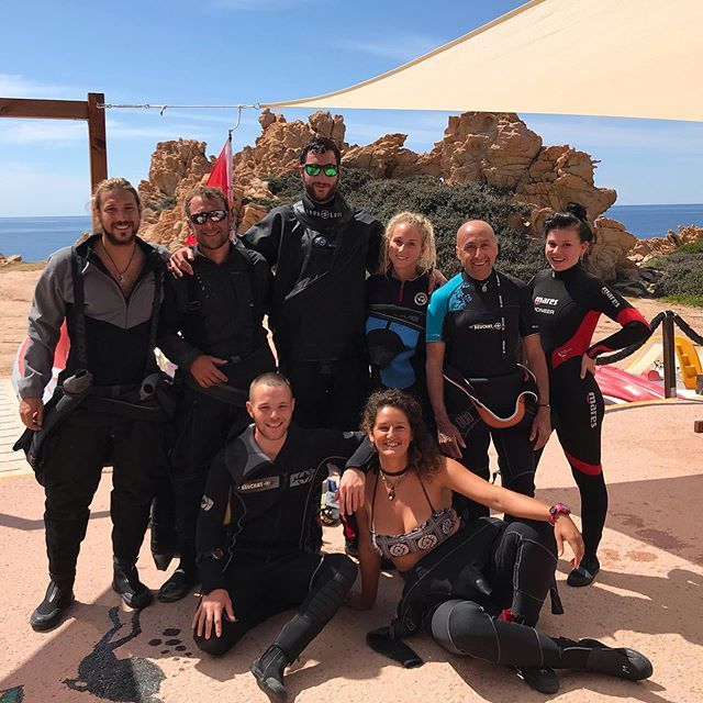 dccp2's tweet photo. Taking advantage of the great sea 🤙🏽
.
#diving #scuba #family #lifestyle #sardegna #costaparadiso #isolarossa #divingcentercostaparadiso #dccp #ilovemyjob #may #friends https://t.co/mForhjF84X