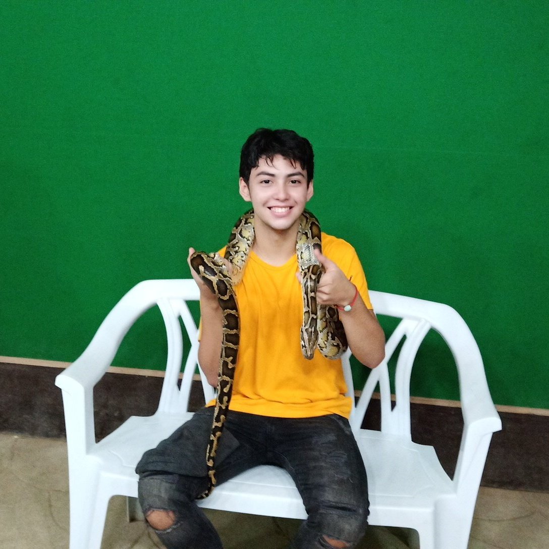 CampKurtOFC's tweet photo. We miss you big time @KurtAccOfficial ☹️ https://t.co/l9UNgqWo0Z