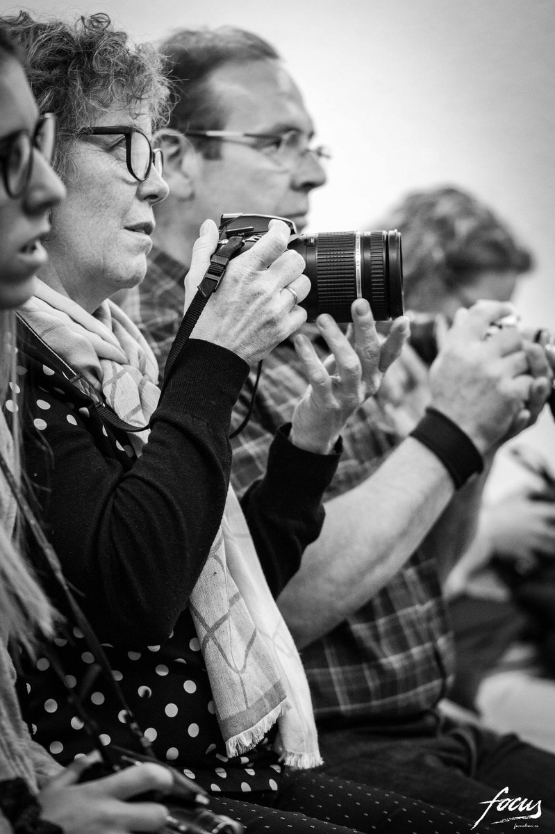focusleon's tweet photo. Este fin de semana estamos impartiendo la 23 edición de nuestro Curso de Iniciación a la Fotografía.
#FocusLeon #leonesp
#XXIIICursoDeIniciacionALaFotografia https://t.co/2C1JngxH1O