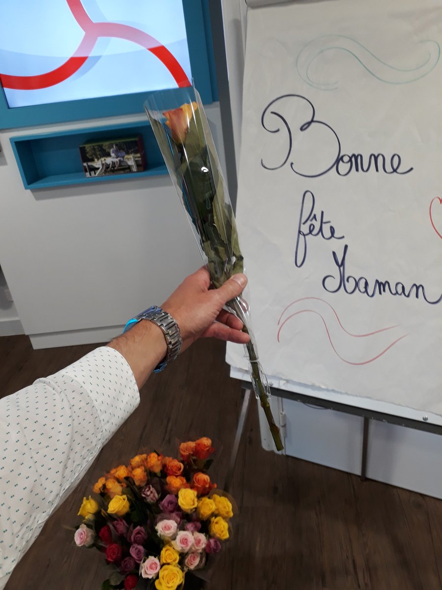 CcmTrebeurden's tweet photo. Parce-que c'est le jour des maman, le CMB de Trébeurden à voulut leur dédier cette journée. https://t.co/JGD6cVByAP