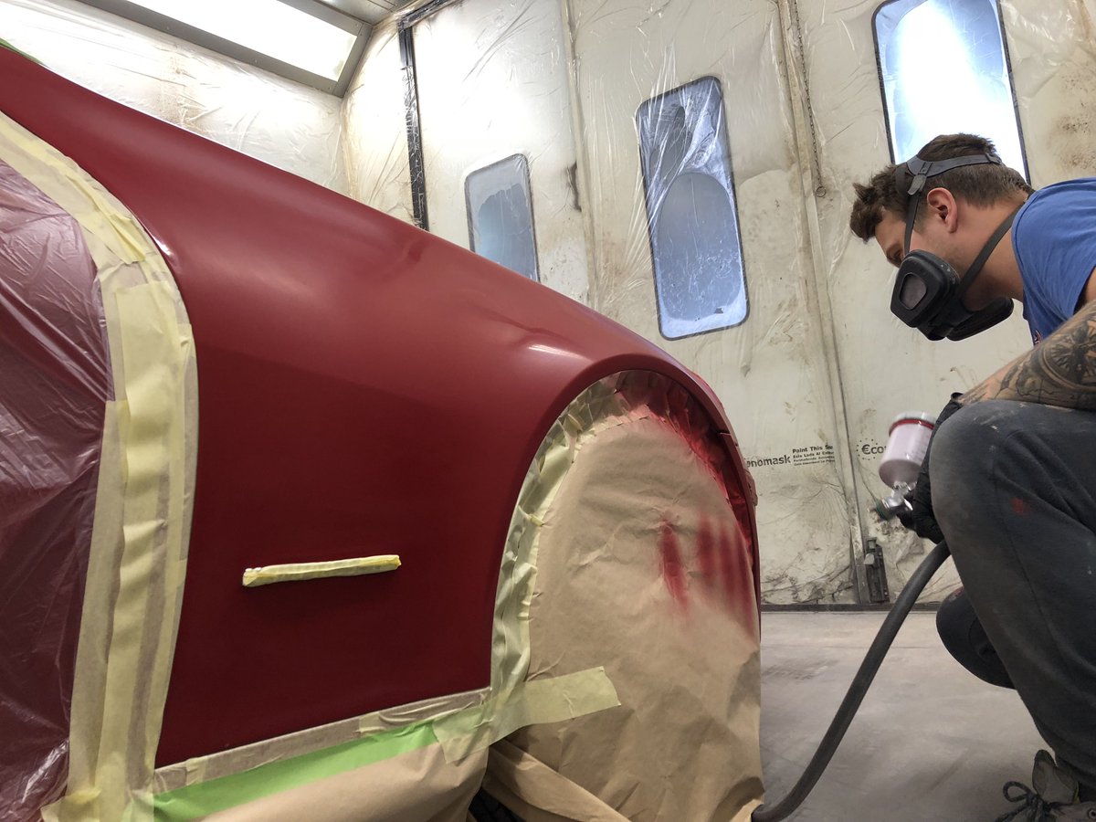 Just a few hours to go before we finish for the BANK HOLIDAY!!! You'll need to be quick to catch us this morning, we're only here until lunchtime and you can get us on Mansfield 01623 422123 😀😀😀