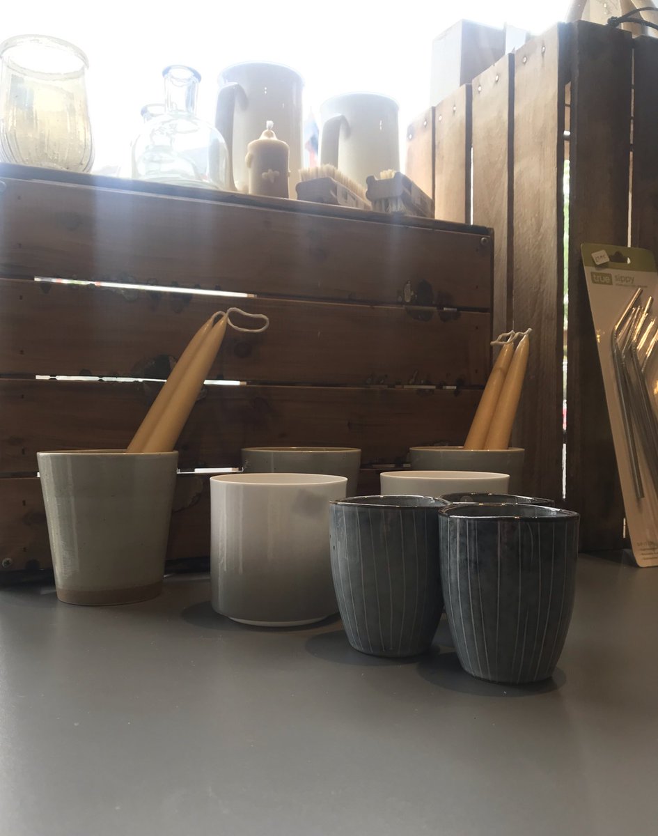 TheGoodwashCo's tweet photo. Bore da.... if you pop down to the woods today in #dinaspowys why not stop off at @TheWorkShop5b followed by a fresh coffee @theplug13a #localmakers #GWlifestyle https://t.co/oHnvHYJHHt