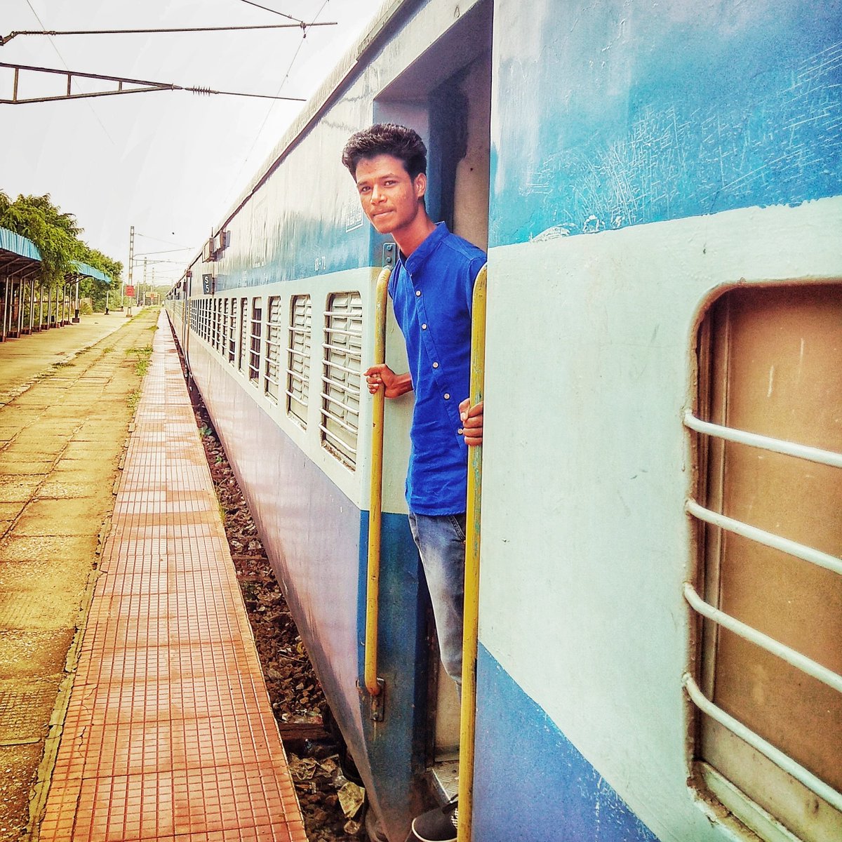 DhileepStark's tweet photo. Off to Shivagange ☺️✌️ https://t.co/NPusdUEpWo