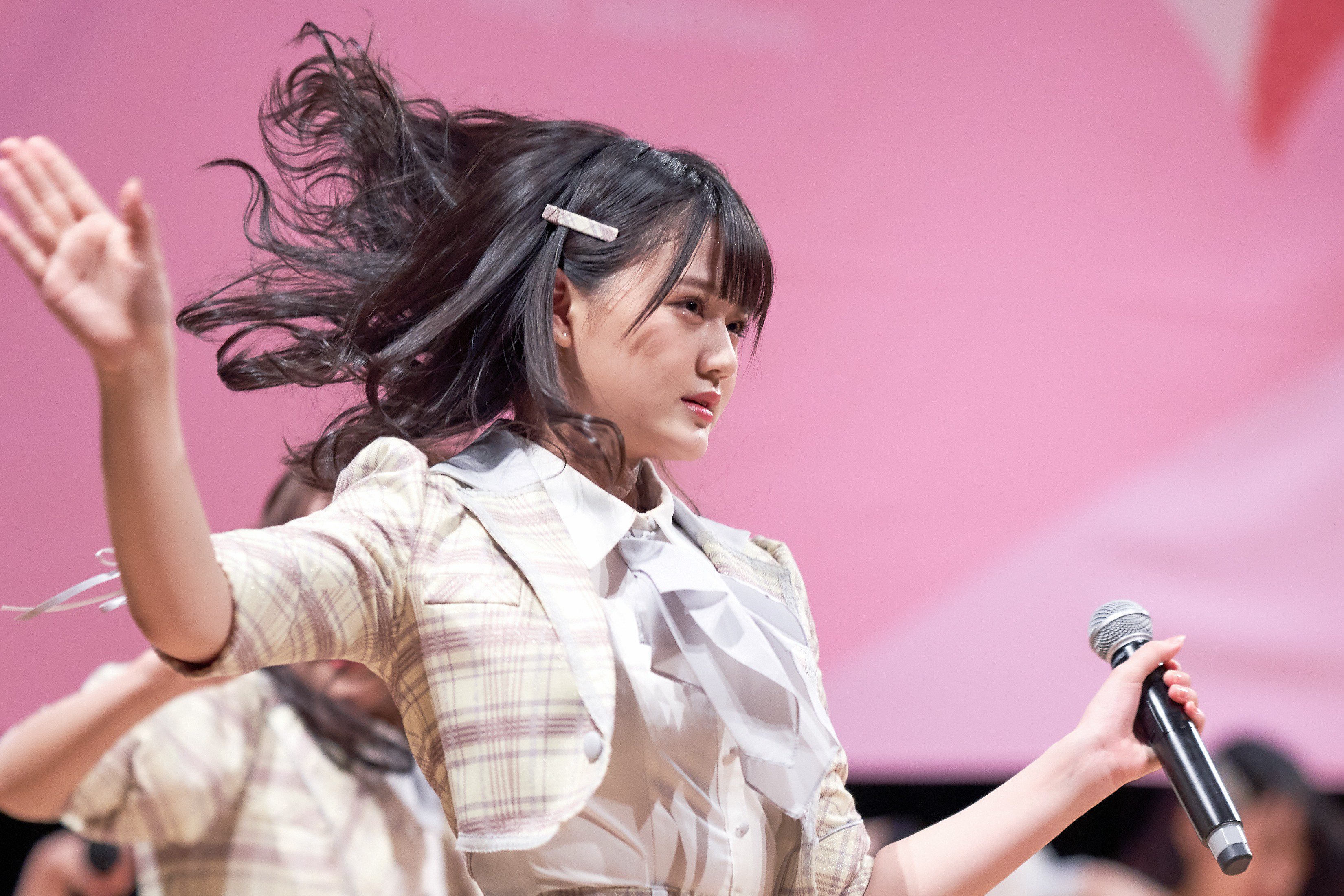 love pop 高松瞳画像 