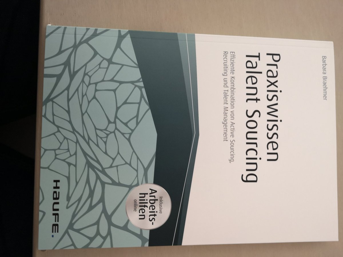 Vielen Dank für das tolle Buch, die vielen guten Gespräche und jedes Event das ich mit dir, <a href="/BarbaraBraehmer/">Barbara Braehmer</a> und dem Team von <a href="/_intercessio/">Intercessio</a> haben kann und konnte. #HRInnoDay19 #activesourcing #sourcing