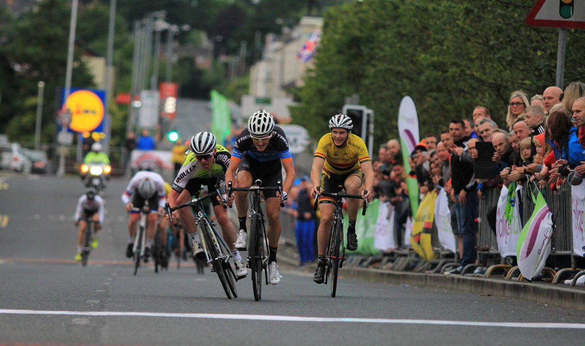Ulster Criterium Championships and a new format Elimination Support race - The Banbridge Crit is back!

Pre entry notice and event detail now available via the link below;
banbridgecc.squarespace.com/blog/2019/5/24…