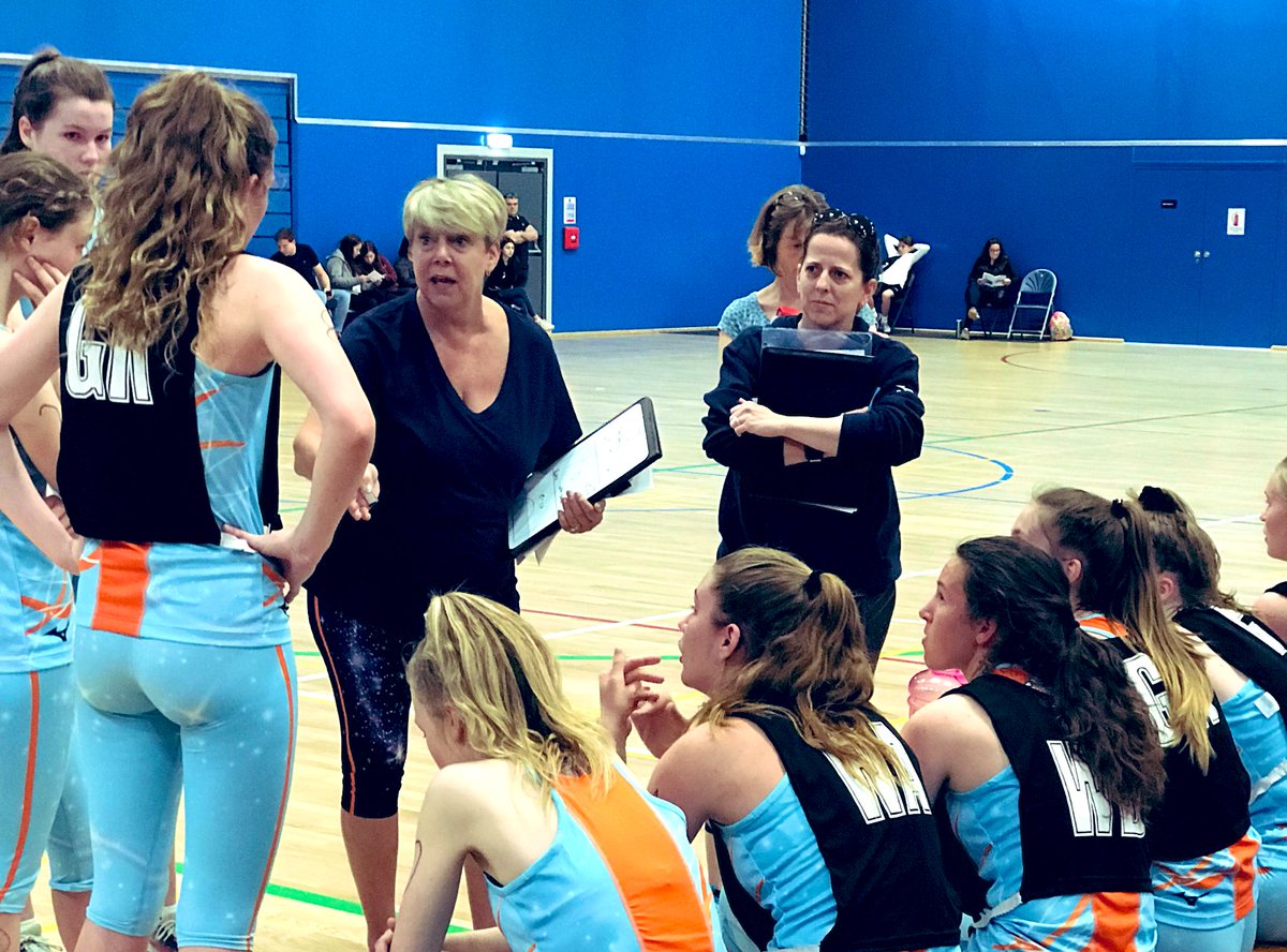SevernStars's tweet image. 30-21 currently to @kings_sport v @OfficialHCNA and 29-17 to @SportWycliffe v @HSO_Sports in the #Supernova #teamtalks