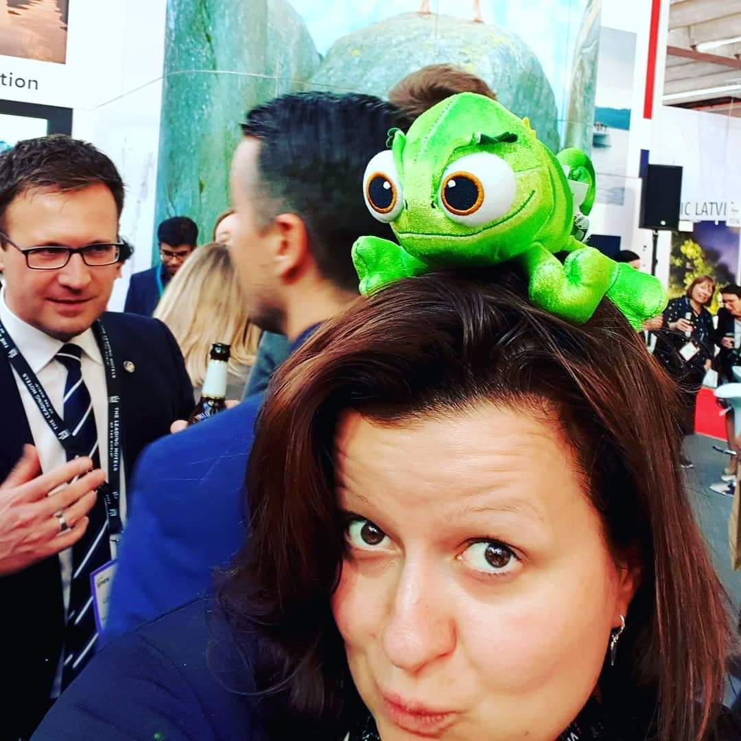 paulinekwasniak's tweet photo. Thanks to all for your kind support. #TurnedSee chameleon truly was admired by you at #IMEX. You loved our mascot and we are now awaiting the delivery of 100s of Turnedsees so... I  will be gifting them to you over the coming months. Pauline ❤️ #eventprofs #corporatetravel https://t.co/pBWu8nnpiZ