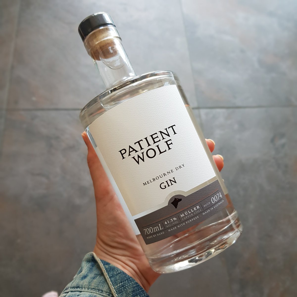 New gin for the collection. Hand delivered by my big sis, all the way from Melbourne, Australia. <a href="/PatientWolfGin/">Patient Wolf Gin</a> 😁🐺🍸