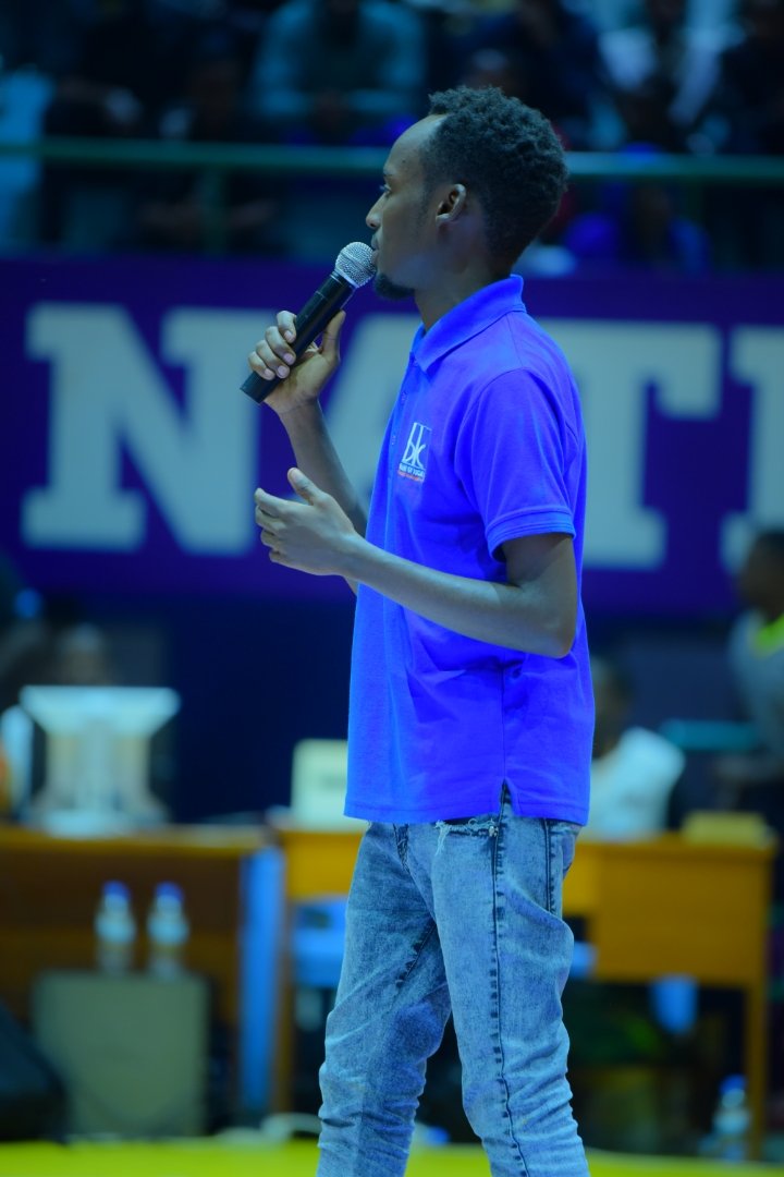 ShemNateteBrian's tweet photo. #MCBrian The Multi-Events Host/MC
Ⓜ©🅱🎤 During #BKBasketball National League with @BankofKigali. @ferwabaRW #RWoT #Kigali #Rwanda #Basketball #NBA https://t.co/a7HNwhp8Ou