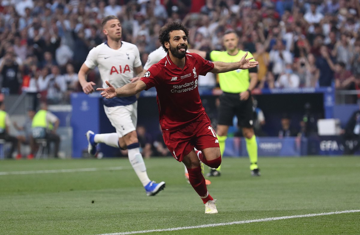 Salah celebrando su gol en la final de la Champions.