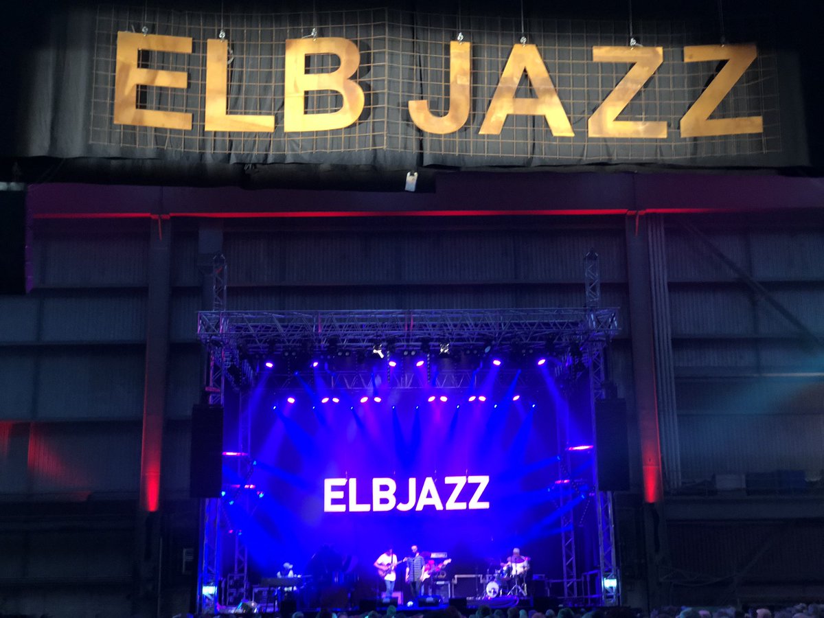 LarsKraemer's tweet photo. #elbjazz19 https://t.co/eeAHiLcLgB