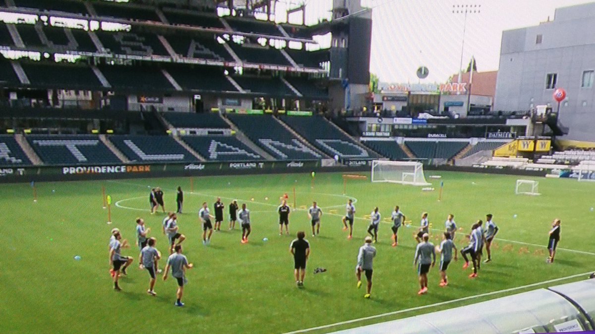 dekebridges's tweet photo. It's a great day for soccer.
Finally.. after being on the road
all season to accommodate
a stadium remodel.. today is
home opener match day.
7:30pm PT.
#Portland @TimbersFC
#RCTID #PORvsLAFC https://t.co/0WAurje3IH