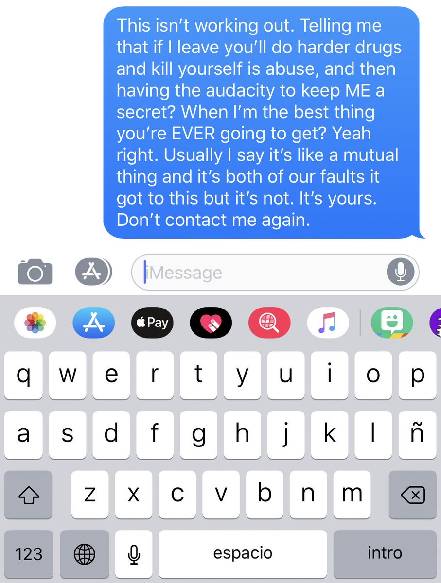 sicklysalazar's tweet photo. GUYS I BROKE UP WITH MY EMOTIONALLY ABUSIVE BOYFRIEND TODAY https://t.co/YqwIJtZOVA