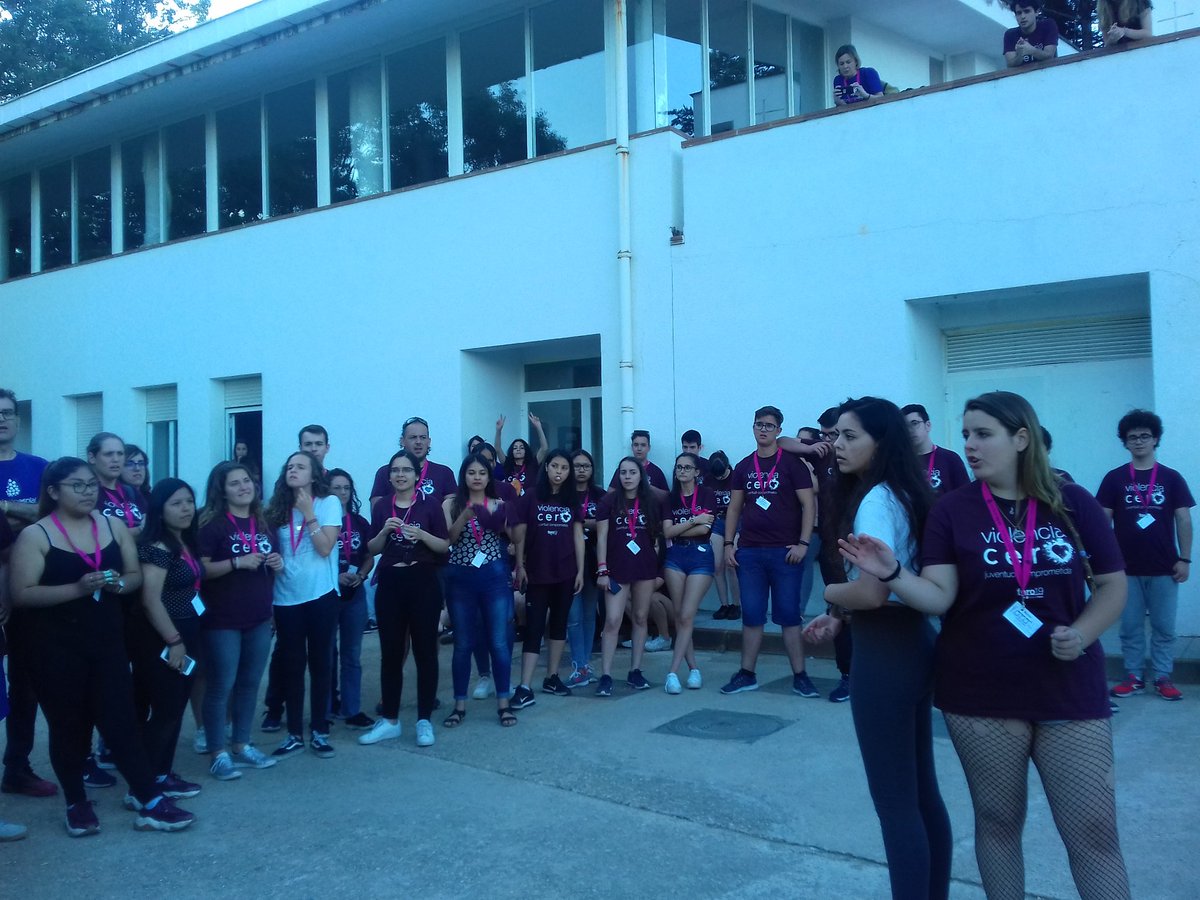 fundacionesplai's tweet photo. Toda la tarde de juegos y actividades sobre el tema violencia cero #ForoFE19 . En Miraflores de la Sierra. https://t.co/4X8av73CD0