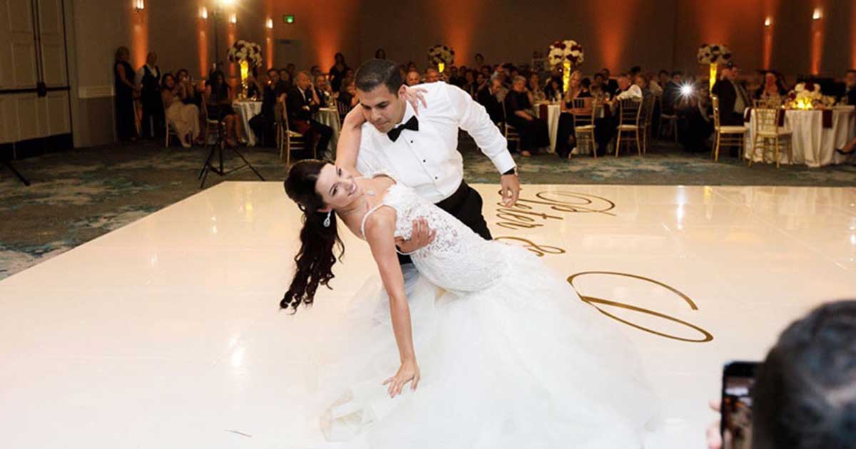 ns_dancing's tweet image. How to make your first wedding dance the one and only? I prepared for you interesting videos and an article on this topic. Learn more ...
nsdancing.com/dances-we-teac…