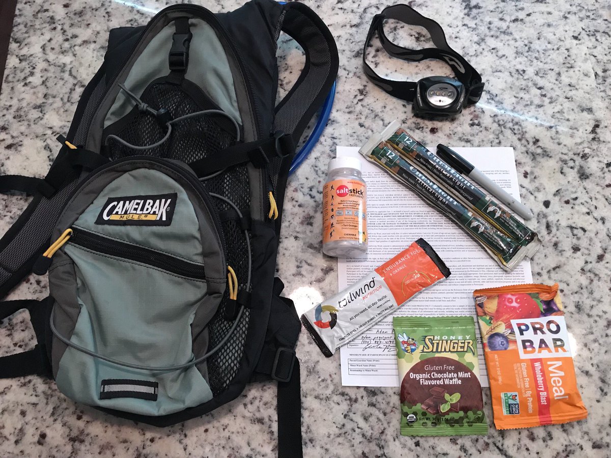 AdamPequignot's tweet photo. Race day nutrition. #HurricaneHeat at #SpartanFayetteville. HH-155. @gotailwind @THEPROBAR @HoneyStinger @CamelBak @SaltStick @SpartanRace @spartanextremee #ReadyForTheStorm https://t.co/oxJ9rAa0Gq