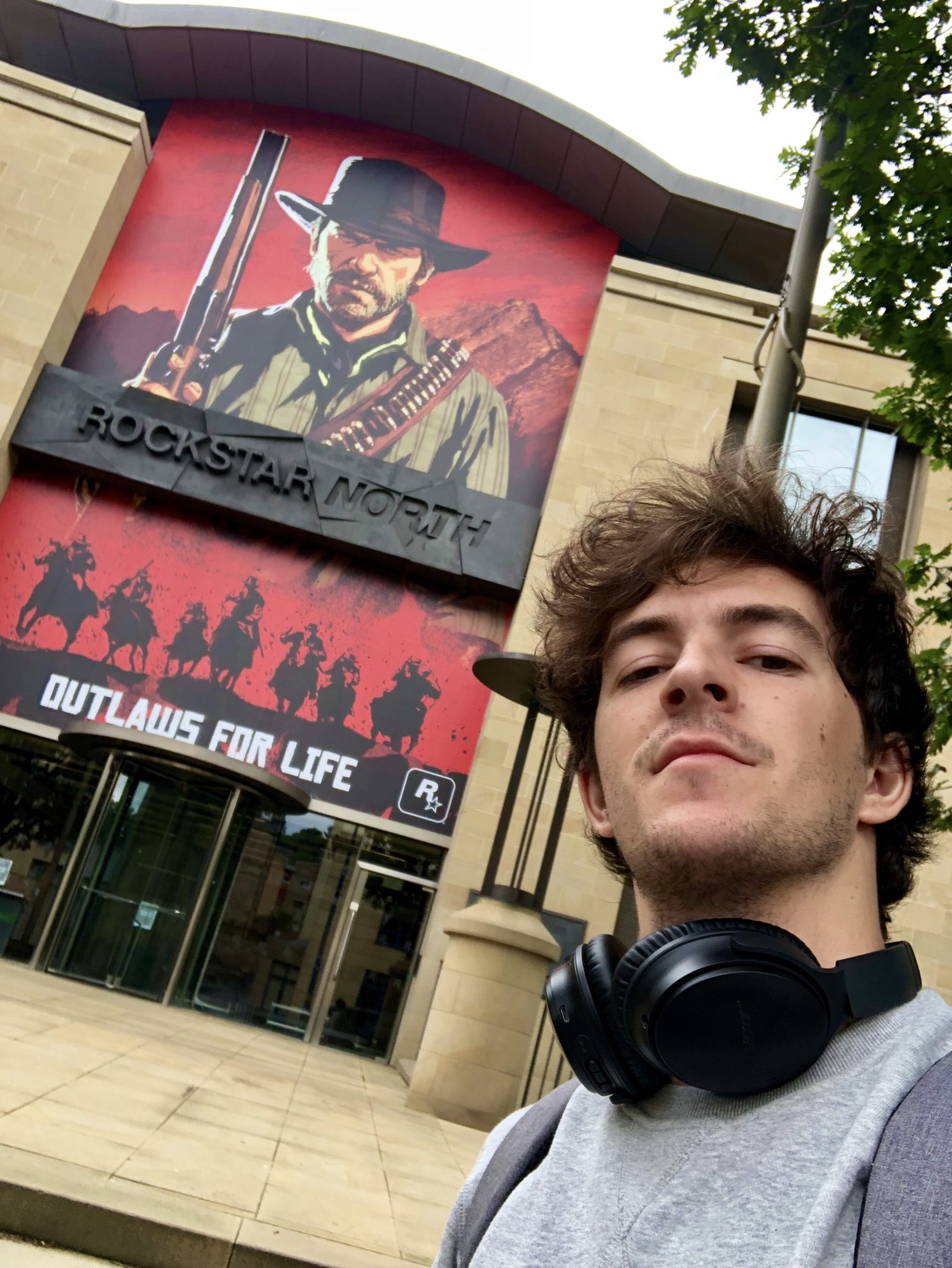 Simon on X: Rockstar North HQ in Edinburgh 🏴󠁧󠁢󠁳󠁣󠁴󠁿 Home of GTA, Red  Dead and many more epic titles  / X