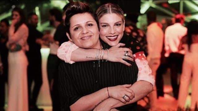 GiusyCapogna's tweet photo. Vi si vede il cuore❤️Buon compleanno Frency❤️❤️ @MarroneEmma @FRANCY_Savini https://t.co/FOzRlT8s3A