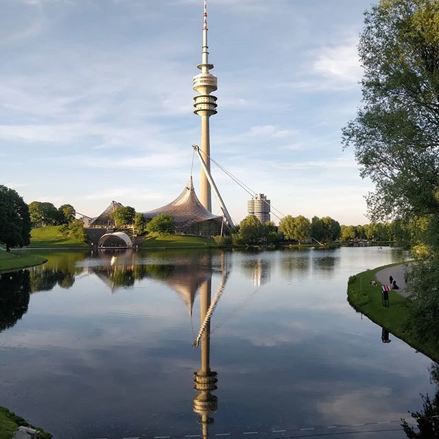 robinprinsen's tweet photo. Summer in Munich.

#munchen #münchen #muenchen #minga #munich #089 #olympiapark #olympiaturm #olympiasee #bmwvierzylinder #bmwtower #olympicpark #olympictower #summer #warm #sun #sunny #nederlandersinhetbuiteland #nederlandersinmünchen https://t.co/gsaSSqm4Bb https://t.co/rTpRAXvCsy
