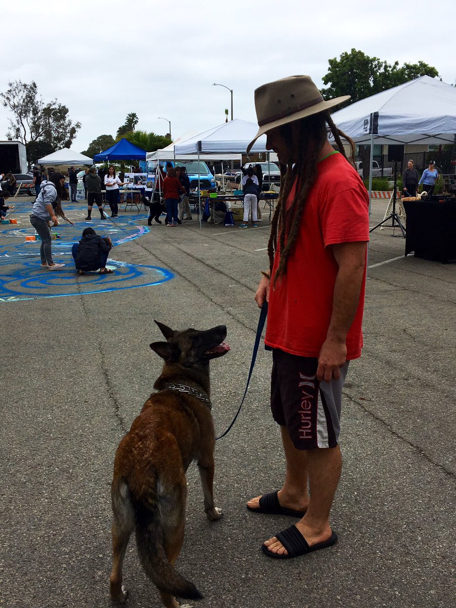 LongBeachBuilds's tweet photo. Free bike valet 🚲 face paintings 🎨 and so much more happening now at LB ClimateFest! Fun for the entire family, furry friends 🐶 included! #CAAPLB https://t.co/Y79phjYwjb