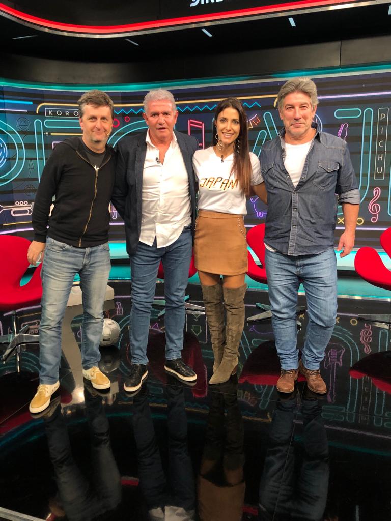 DSportsAR's tweet photo. 😀👏 A las 17:30hs vas a poder revivir todo lo que dejó la semana de #RepechajeDIRECTV en Lo Mejor de Repechaje

Con Diego Korol, papá de @JoseKorol - @nicocayeta - @pachu_penia - @aleamartinez por los C610/1610HD. https://t.co/fuDuRGhJFs